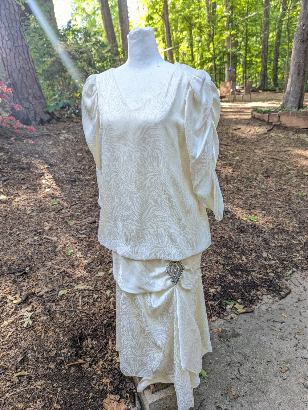 Vtg 80s Whimsigoth Bridal Shower Dress White Satin Jacquard Handkerchief Hem 12 - Picture 8 of 14